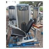 Leg extension machine