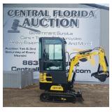 AGT MINI EXCAVATOR Runs/Moves