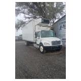 2004 Freightliner box truck