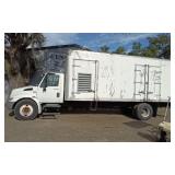 2013 InTERNATIONAL BOX TRUCK RUNS/MOVES
