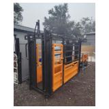 NEW LANDHONOR CATTLE SQUEEZE CHUTE W/SCALE