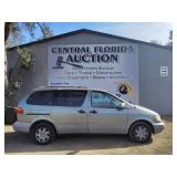 2000 Toyota Sienna RUNS/MOVES LE
