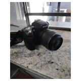 Nikon x1 Nikon D80 Camera POWERS ON