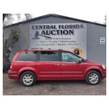 2008 Chrysler Town and Count RUNS/MOVES Limited