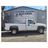 2004 Chevrolet Silverado 2500 Work Truc