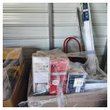 PALLET OF MISCELLANEOUS ITEMS