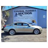 2013 Lincoln MKS RUNS/MOVES Base