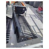 2026 pawbreak skid steer 84' steer rock bucket