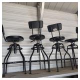 4 NORTHERN TOOL STOOL