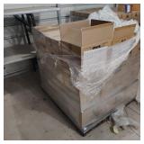PALLET OF MISCELLANEOUS ITEMS