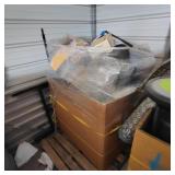 PALLET OF MISCELLANEOUS ITEMS