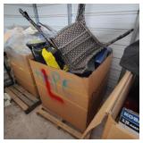 PALLET OF MISCELLANEOUS ITEMS
