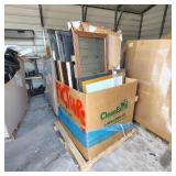 PALLET OF MISCELLANEOUS ITEMS