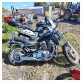 2001 Suzuki INTRUDER