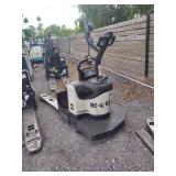 Crown Pallet jack