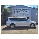 2018 Chrysler Pacifica RUNS/MOVES Touring L