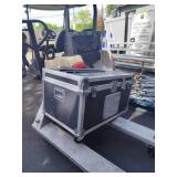 ROLLING COMPUTER STORAGE TRUNK