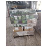 PALLET OF MISCELLANEOUS ITEMS
