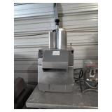 FOOD PROCESSOR