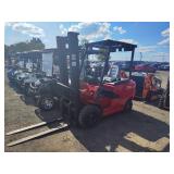 D15 ELECTRIC FORKLIFT 3300 LBS runs /moves