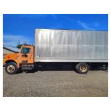 2000 Intl 4000- series BOX TRUCK RUNS/MOVES