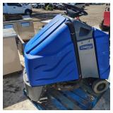 CHARIOT SCRUBBER BATTERIES DEAD