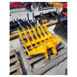 2026 GIYI Fit to CAT305, 32', withh