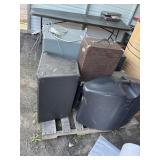 Pallet of speakers