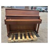 YAHAMA PIANO