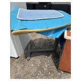 Medical bed table