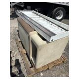 Concrete trash can