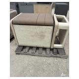 Concrete trash can