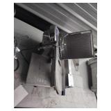 Meat slicer