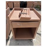 X1 CAMCO PLASTIC CASHIER STAND