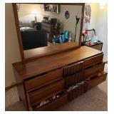 Thomasville MCM Dresser with Mirror