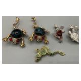 5 Frog Brooches Including 2 in 925 Silver