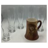 5 Clear Pilsner Glasses & Belleek Ceramic Portrait