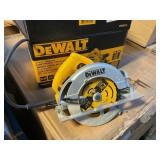 DeWalt 7 1/4ï¿½ Circular Saw