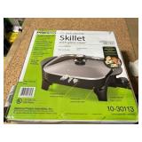 Presto 11  Electric Skillet with Glass Cover