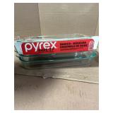 Pyrex Basics 3-Piece Clear Glass Bakeware Set