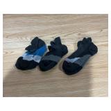 Feetures Athletic Socks Black Large