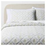 Threshold FullQueen Matelass Quilt Set