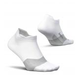 Feetures Medium Ultra Light Ankle Socks
