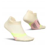 Feetures No Show Socks M Sandy Melon
