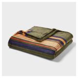 Full/Queen Microplush Blanket Green Border...