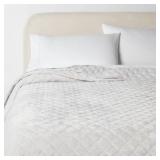 Threshold King Light Gray Velvet Quilt