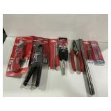 MilwaukeeHusky Tool Set