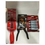 Husky Fiskars Milwaukee Tool Set