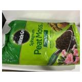 Miracle-Gro Sphagnum Peat Moss