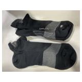Feetures L Elite Light Cushion No Show Socks